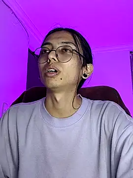  Astrea  online show from March 18, 2026, 1:20 am