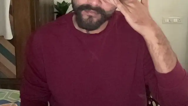 MakeMeAwareAah online show from December 23, 2025, 4:43 am