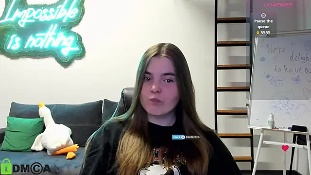 MiraaBloom online show from November 25, 2025, 2:28 pm