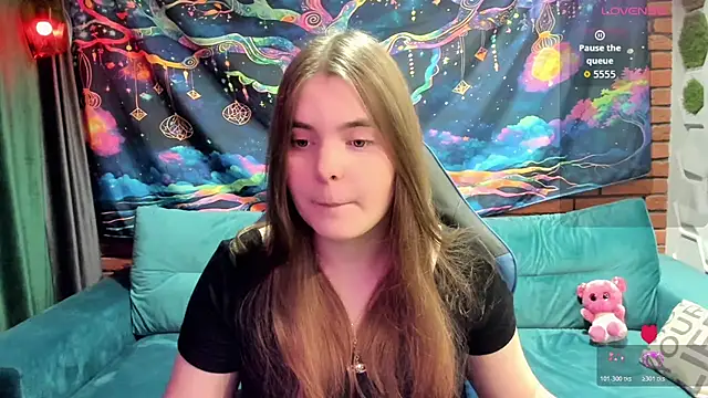 MiraaBloom online show from December 4, 2025, 2:04 pm