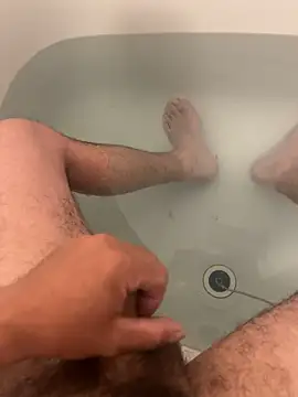 h-kun online show from October 20, 2025, 5:35 pm