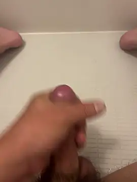 h-kun online show from December 3, 2025, 3:43 pm