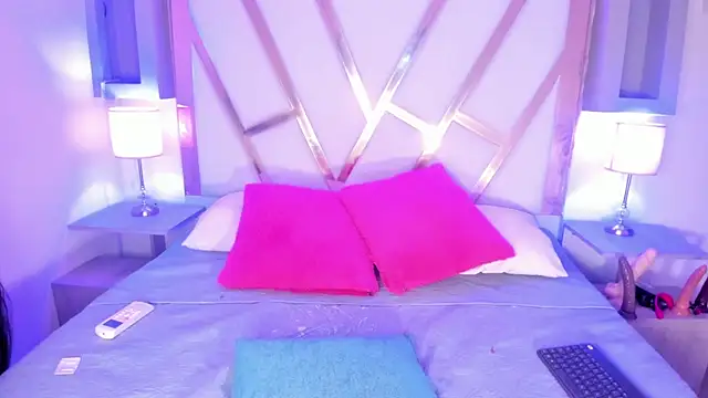 Snapshot of paulina_ruiz_777 chatting on November 22, 2025, 9:03 pm paulina ruiz 777 online show from November 22, 2025, 9:03 pm