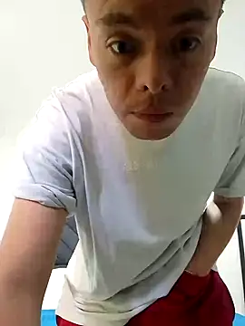 Snapshot of Damian9500 chatting on October 23, 2025, 6:50 pm Damian9500 online show from October 23, 2025, 6:50 pm