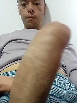 Snapshot of Damian9500 chatting on October 30, 2025, 12:28 pm Damian9500 online show from October 30, 2025, 12:28 pm