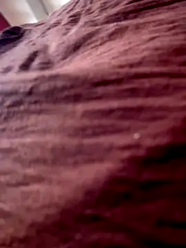 Talia Bonet online show from November 28, 2025, 3:25 pm