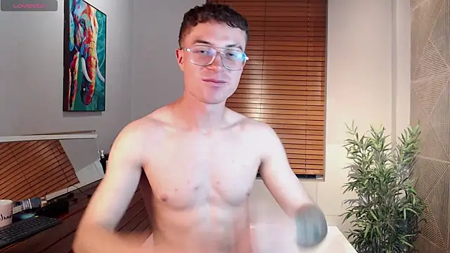 Lil James online show from April 8, 2026, 8:09 pm