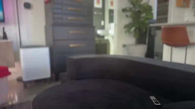 bobbyatx online show from November 10, 2025, 6:07 pm