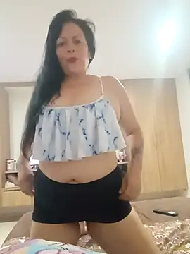 Snapshot of viviana-sexi chatting on October 27, 2025, 5:55 am viviana-sexi online show from October 27, 2025, 5:55 am