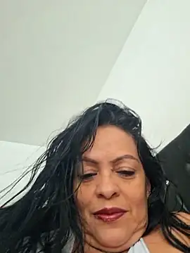 viviana-sexi online show from July 16, 2026, 1:39 pm