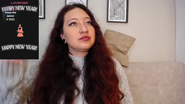 Snapshot of Eris_bbw_ chatting on October 28, 2025, 4:16 am Eris bbw online show from October 28, 2025, 4:16 am