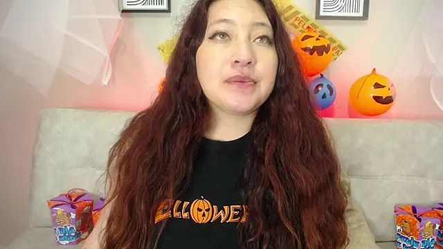 Snapshot of Eris_bbw_ chatting on October 31, 2025, 5:08 am Eris bbw online show from October 31, 2025, 5:08 am