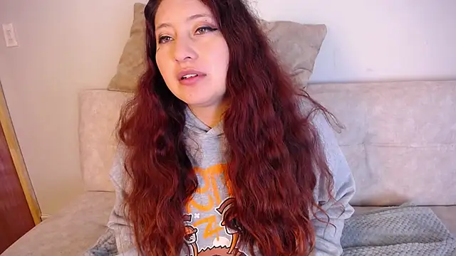 Snapshot of Eris_bbw_ chatting on November 7, 2025, 4:34 am Eris bbw online show from November 7, 2025, 4:34 am