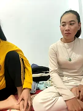 Irin jo online show from December 2, 2025, 5:19 pm