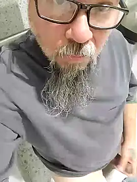 Snapshot of tsmack1972 chatting on November 5, 2025, 4:56 am tsmack1972 online show from November 5, 2025, 4:56 am