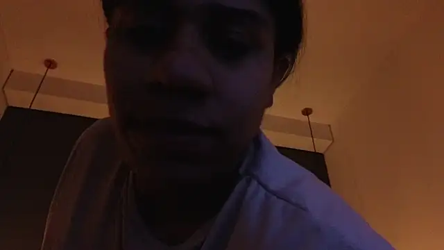 Snapshot of Miss_ambrer_ chatting on June 27, 2026, 4:28 am Miss ambrer online show from June 27, 2026, 4:28 am