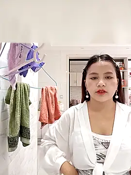 love-xx online show from October 29, 2025, 1:19 am