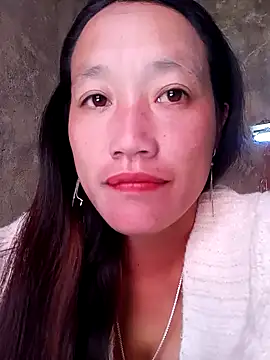 Snapshot of Phantamay chatting on November 25, 2025, 6:35 am Phantamay online show from November 25, 2025, 6:35 am