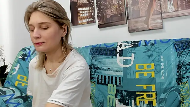 Tenderly Sophie online show from March 1, 2026, 1:29 am