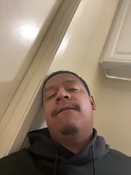 Snapshot of maddfreak0 chatting on December 19, 2025, 11:39 am maddfreak0 online show from December 19, 2025, 11:39 am