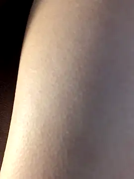 KangMie online show from November 23, 2025, 8:41 pm