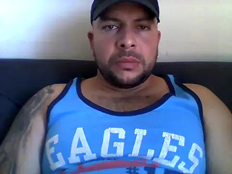 saitamahero1990 online show from November 12, 2025, 12:49 pm