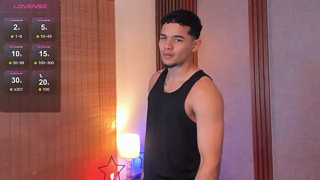 Arthur Louis online show from November 4, 2025, 11:53 am