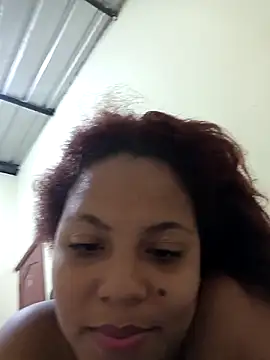 Snapshot of NickiiiNova chatting on October 27, 2025, 5:22 am NickiiiNova online show from October 27, 2025, 5:22 am