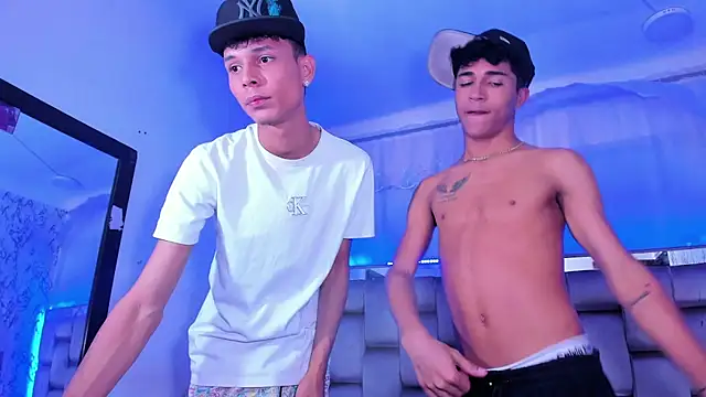 Snapshot of boyswantingplay chatting on November 26, 2025, 10:27 am boyswantingplay online show from November 26, 2025, 10:27 am