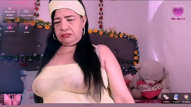 Soraya hott online show from February 7, 2026, 11:58 am