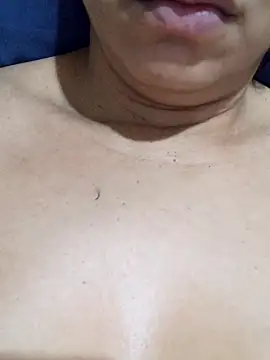 Bruninhadeusa online show from January 14, 2026, 11:16 am