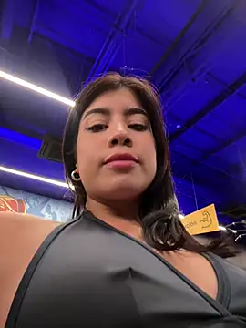 LisaMartinez34 online show from April 17, 2026, 10:13 pm