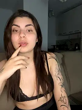 dorneles20 online show from November 28, 2025, 3:31 am