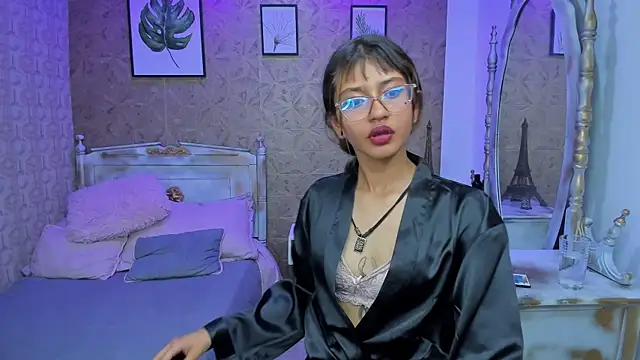 Noa clk online show from October 22, 2025, 3:40 am