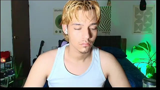 Habel  moretti online show from February 24, 2026, 7:23 pm