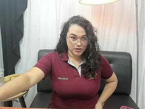 Snapshot of mira_cherry02 chatting on October 24, 2025, 12:30 am mira cherry02 online show from October 24, 2025, 12:30 am