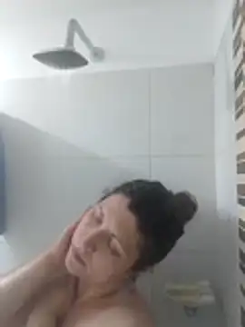 loresexylove online show from October 31, 2025, 5:25 pm