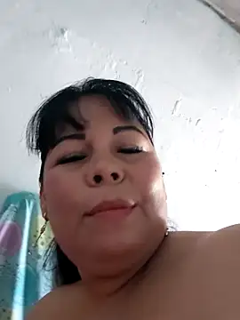 mother2-divorced online show from October 27, 2025, 1:48 pm