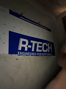 PiratingAqua online show from April 20, 2026, 8:28 am