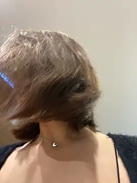 AliceLili online show from October 23, 2025, 8:57 am