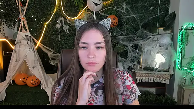 lollyrais online show from October 30, 2025, 1:01 pm