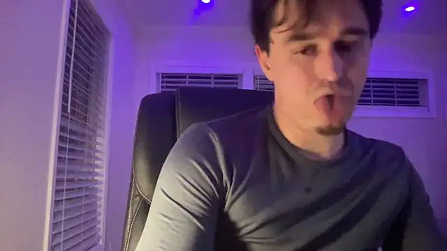 andrenoma427 online show from October 31, 2025, 3:29 am