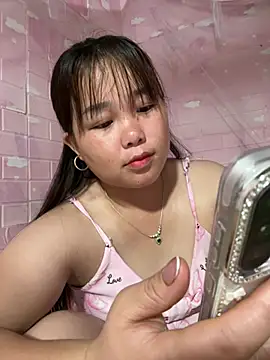 love pusy09 online show from July 9, 2026, 1:15 pm