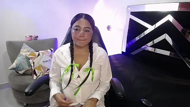 Snapshot of MelissaHex chatting on October 31, 2025, 7:59 pm MelissaHex online show from October 31, 2025, 7:59 pm