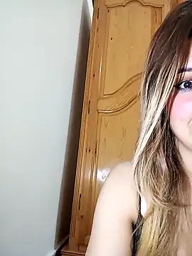 indilasixeey online show from April 19, 2026, 5:23 pm