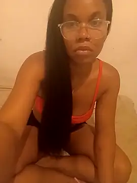 Snapshot of Prettahsantos29 chatting on November 12, 2025, 2:34 am Prettahsantos29 online show from November 12, 2025, 2:34 am