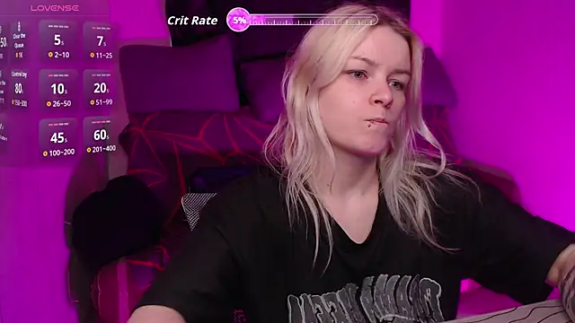 CherryNight6 online show from May 16, 2026, 9:35 pm