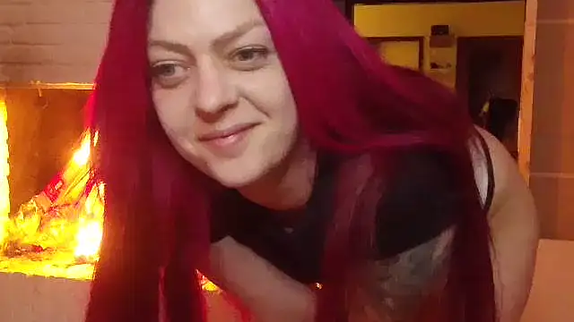 Snapshot of Amanda-JewelzX chatting on October 24, 2025, 10:50 pm Amanda-JewelzX online show from October 24, 2025, 10:50 pm