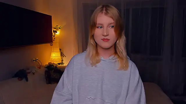 LisaRais online show from October 29, 2025, 10:44 pm