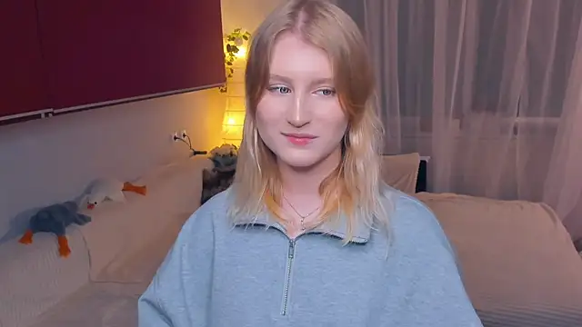 LisaRais online show from October 30, 2025, 8:53 pm